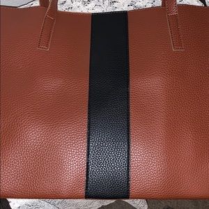 Vince Camuto tote bag